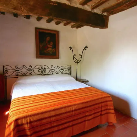 Casa de Férias Rustic Mansion In With Garden
