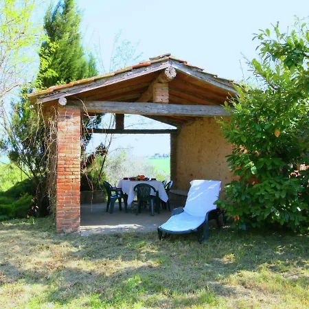 Rustic Mansion In With Garden Casa de Férias *