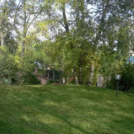 Casa de Férias Rustic Mansion In With Garden Castiglione del Lago